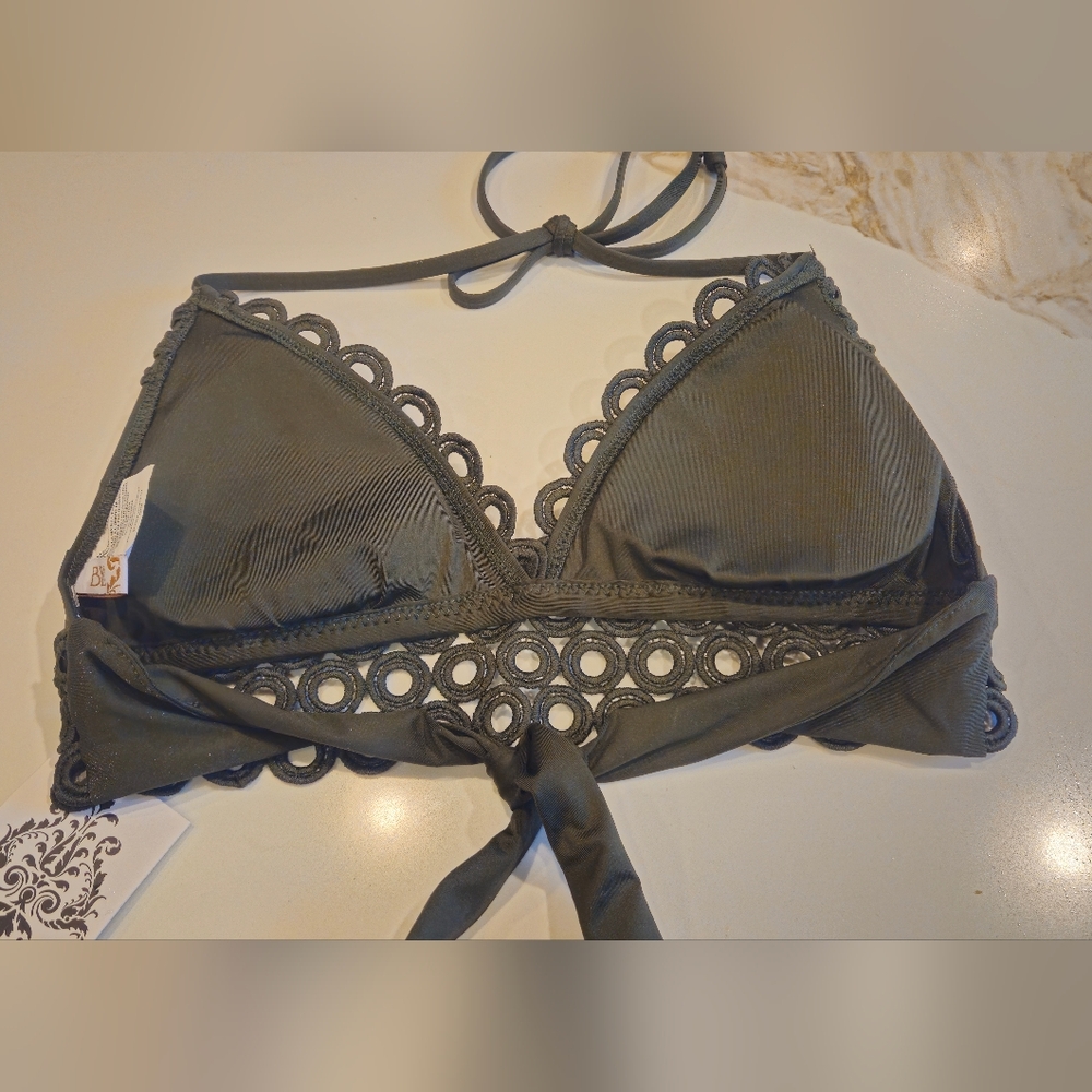 BECCA Bikini Top In Bay - Picture 2 of 4